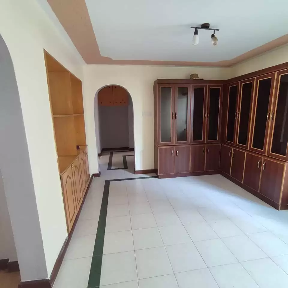 3 bedroom apartment for rent in Lavington Image