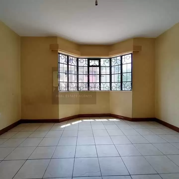 3 bedroom apartment for rent in Madaraka Image