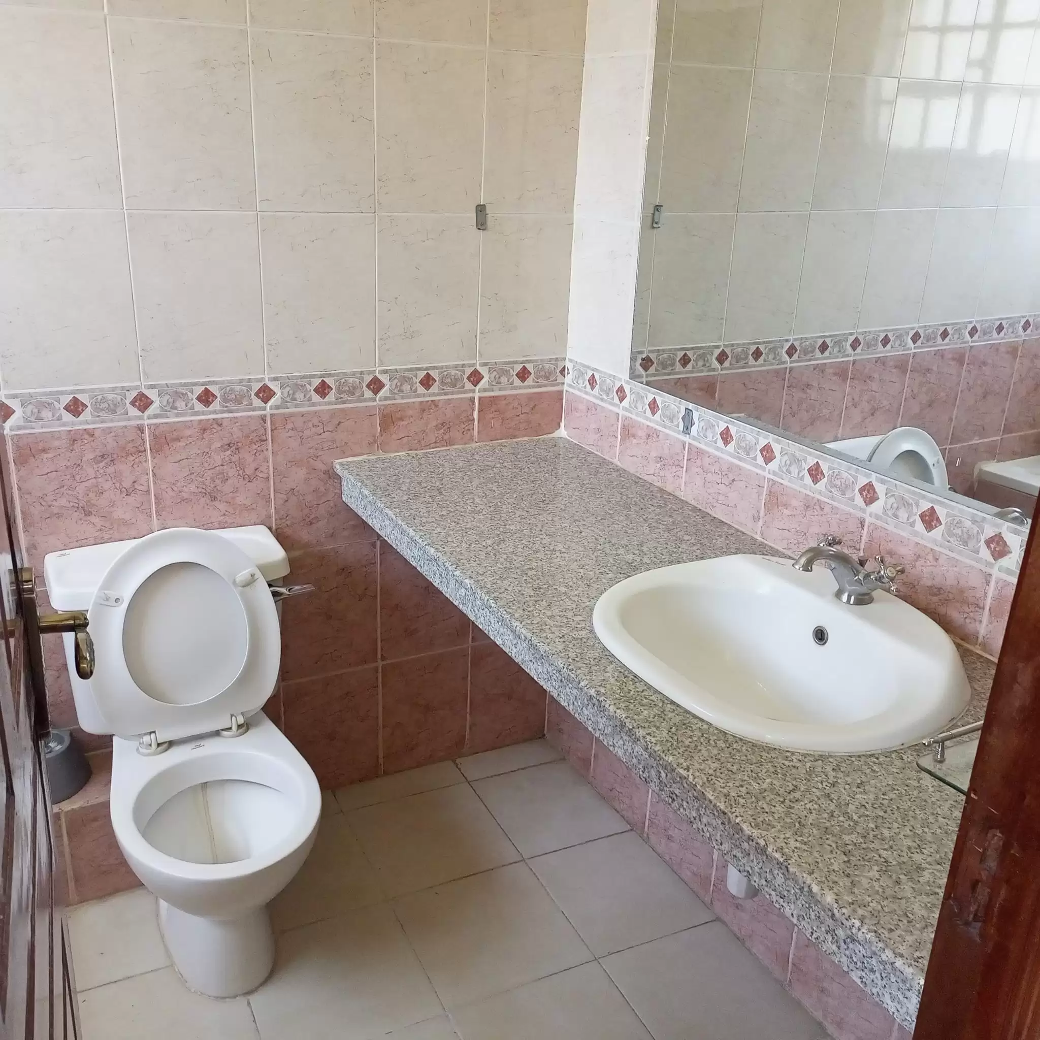 3 bedroom apartment for rent in Parklands Image