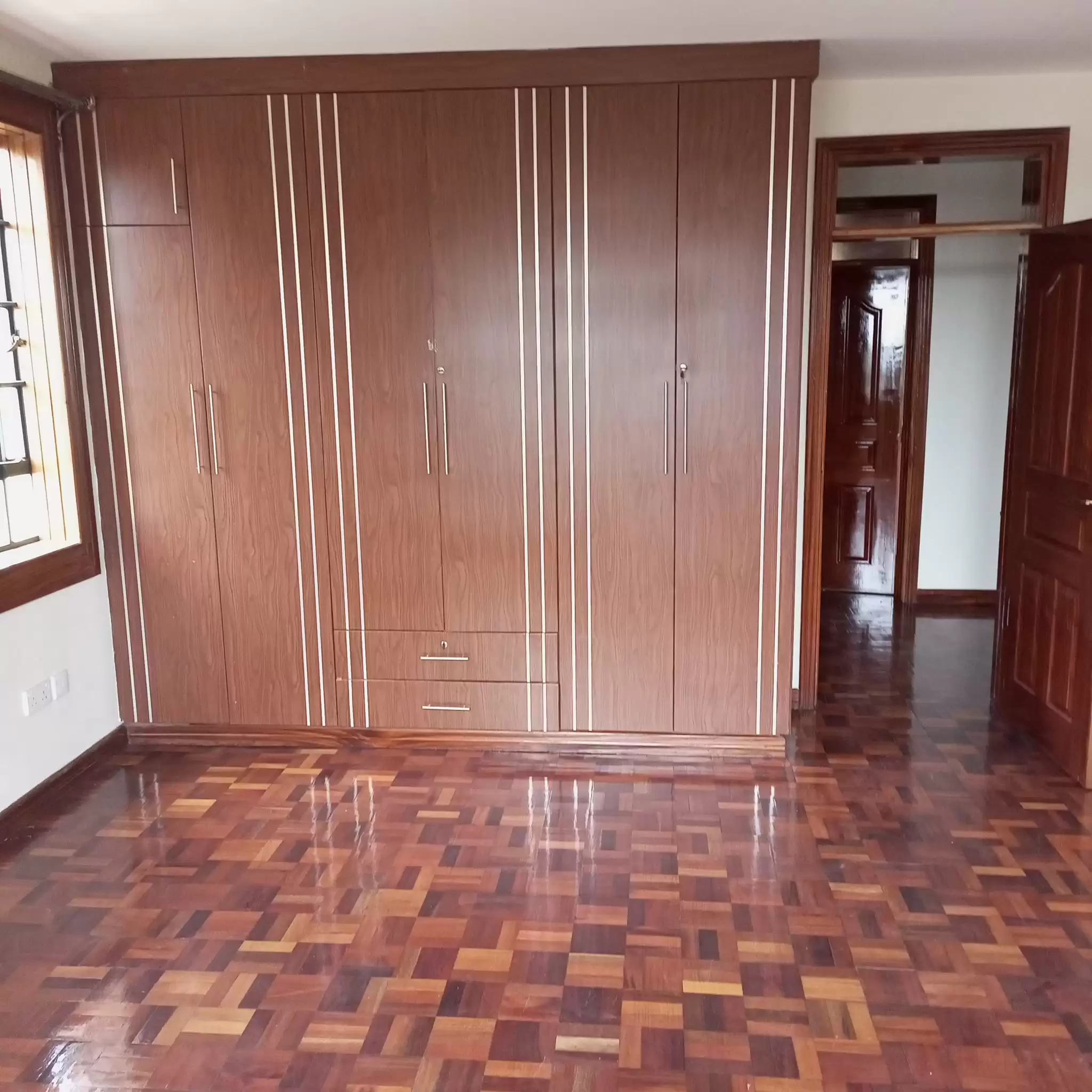 3 bedroom apartment for rent in Parklands Image