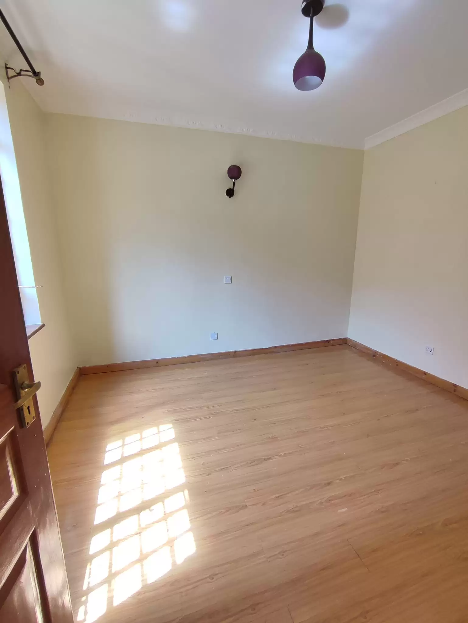 3 bedroom apartment with dsq for rent in Kileleshwa Image