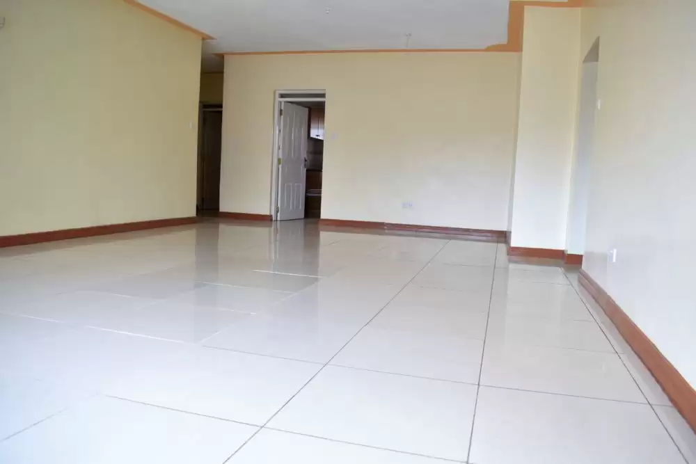 4 bedroom with sq to let in Kilimani Image