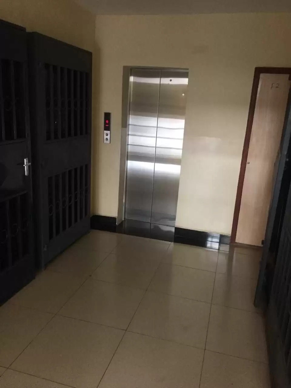 beautiful 3 bedroom apartment for sale in Kilimani Image