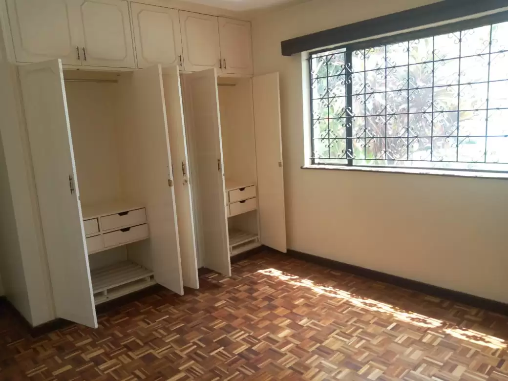 Elite Residences 3 bedroom apartment for sale or sale in Kilimani Image