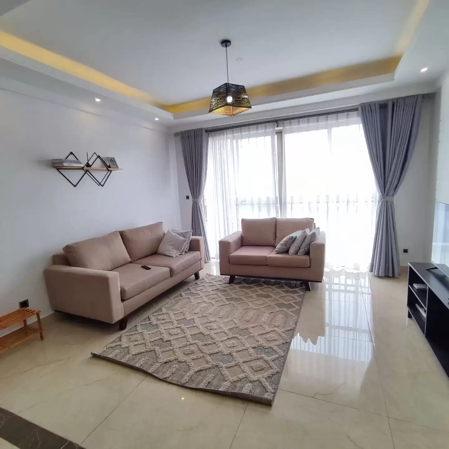 Furnished 2 bedroom apartment for rent in Kilimani Image