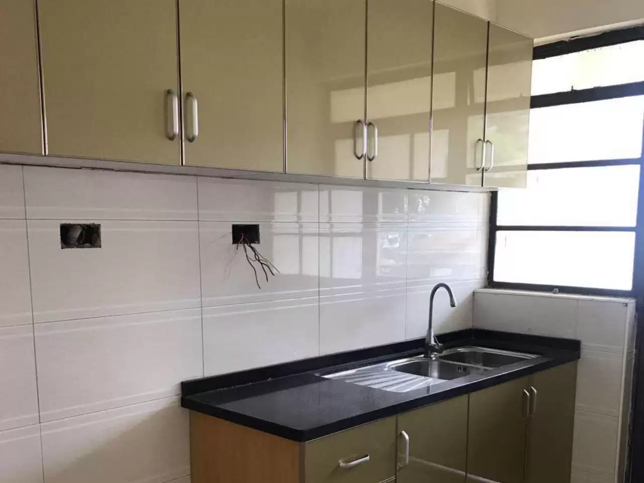 Marcus Gardens aparments Kilimani 1 bedroom for sale or rent Image