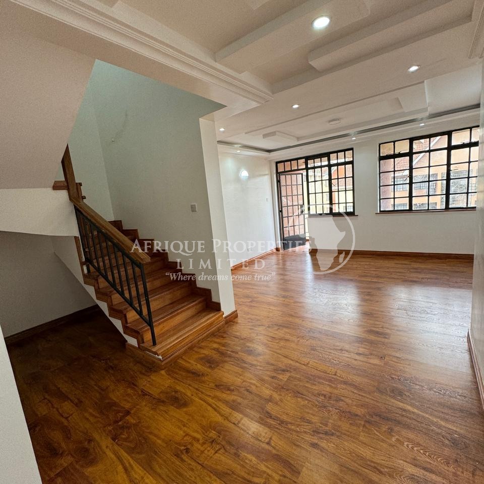 𝟒-𝐁𝐞𝐝𝐫𝐨𝐨𝐦 𝐃𝐮𝐩𝐥𝐞𝐱 𝐀𝐩𝐚𝐫𝐭𝐦𝐞𝐧𝐭 + 𝐃𝐒𝐐 For Sale 𝐅𝐨𝐮𝐫𝐰𝐚𝐲𝐬 𝐉𝐮𝐧𝐜𝐭𝐢𝐨𝐧 𝐄𝐬𝐭𝐚𝐭𝐞, 𝐊𝐢𝐚𝐦𝐛𝐮 𝐑𝐨𝐚𝐝