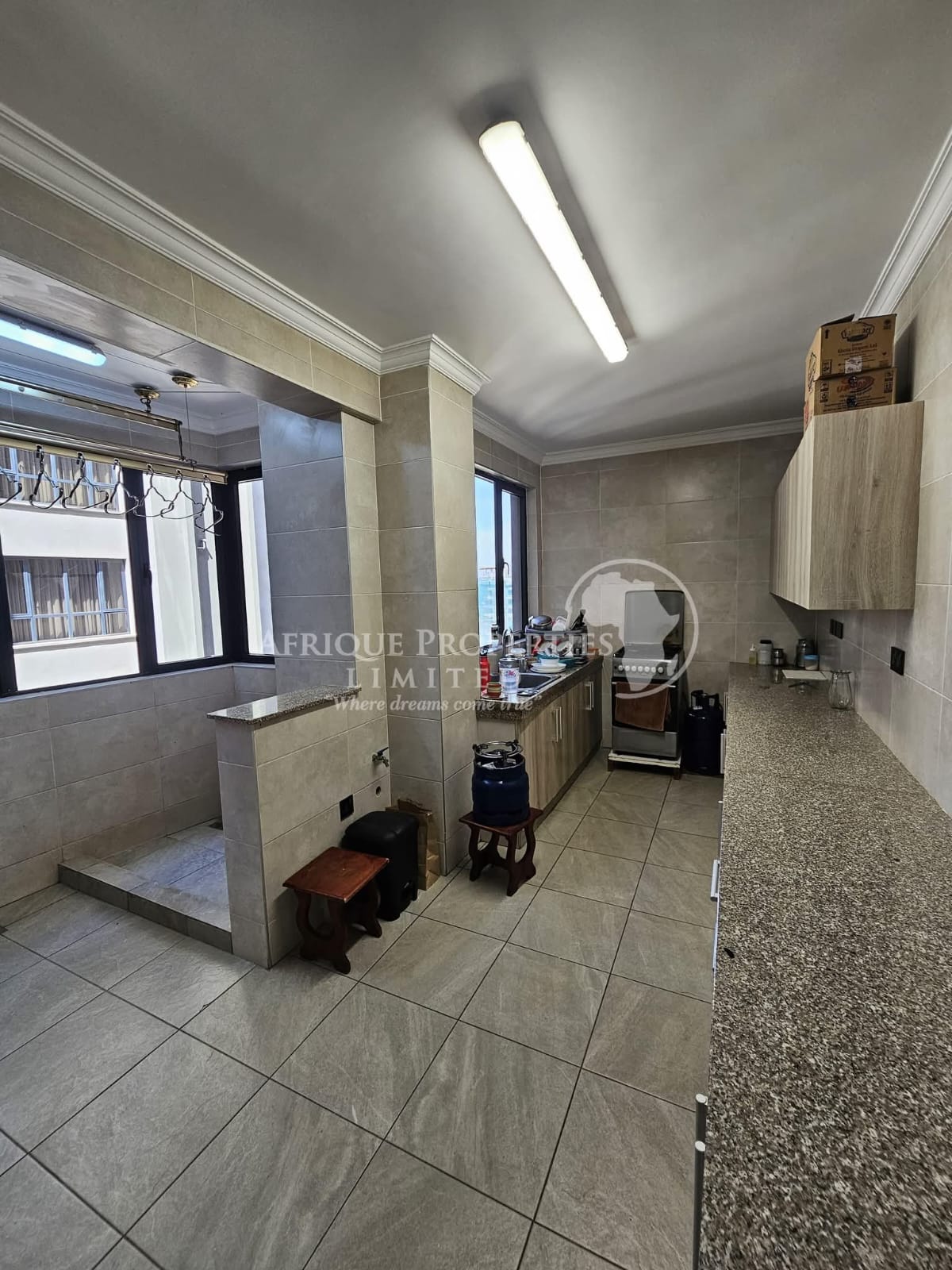 ๐๐ฎ๐ฑ๐ฎ๐ซ๐ฒ ๐ ๐๐๐๐ซ๐จ๐จ๐ฆ ๐๐ฅ๐ฅ ๐๐ง๐ฌ๐ฎ๐ข๐ญ๐ ๐๐ฉ๐๐ซ๐ญ๐ฆ๐๐ง๐ญ For Sale in General Mathenge Image