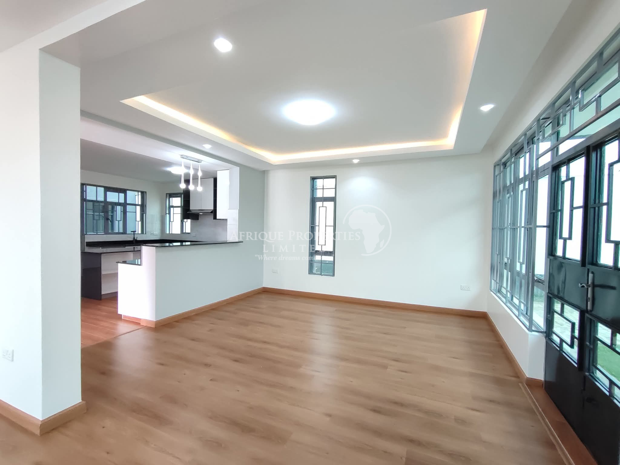 𝐄𝐥𝐞𝐠𝐚𝐧𝐭 𝟒-𝐁𝐞𝐝𝐫𝐨𝐨𝐦 𝐌𝐚𝐢𝐬𝐨𝐧𝐞𝐭𝐭𝐞 + 𝐃𝐒𝐐 For Sale in Thika,Golf View Estate Image