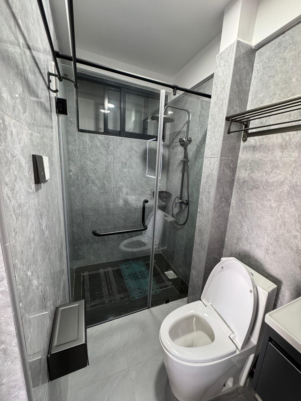 Fully Furnished 1-Bedroom Apartment for Rent in Kilimani Image