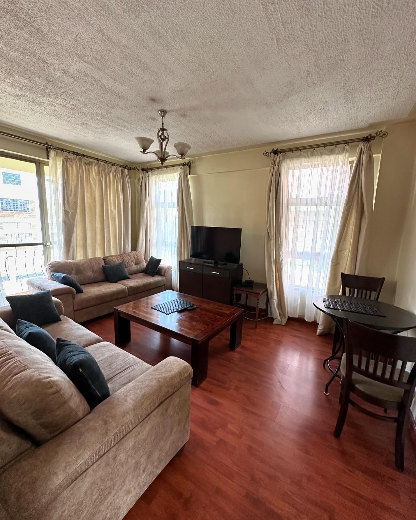 Fully furnished 1 bedroom apartment to let in Lavington off Gitanga road Image