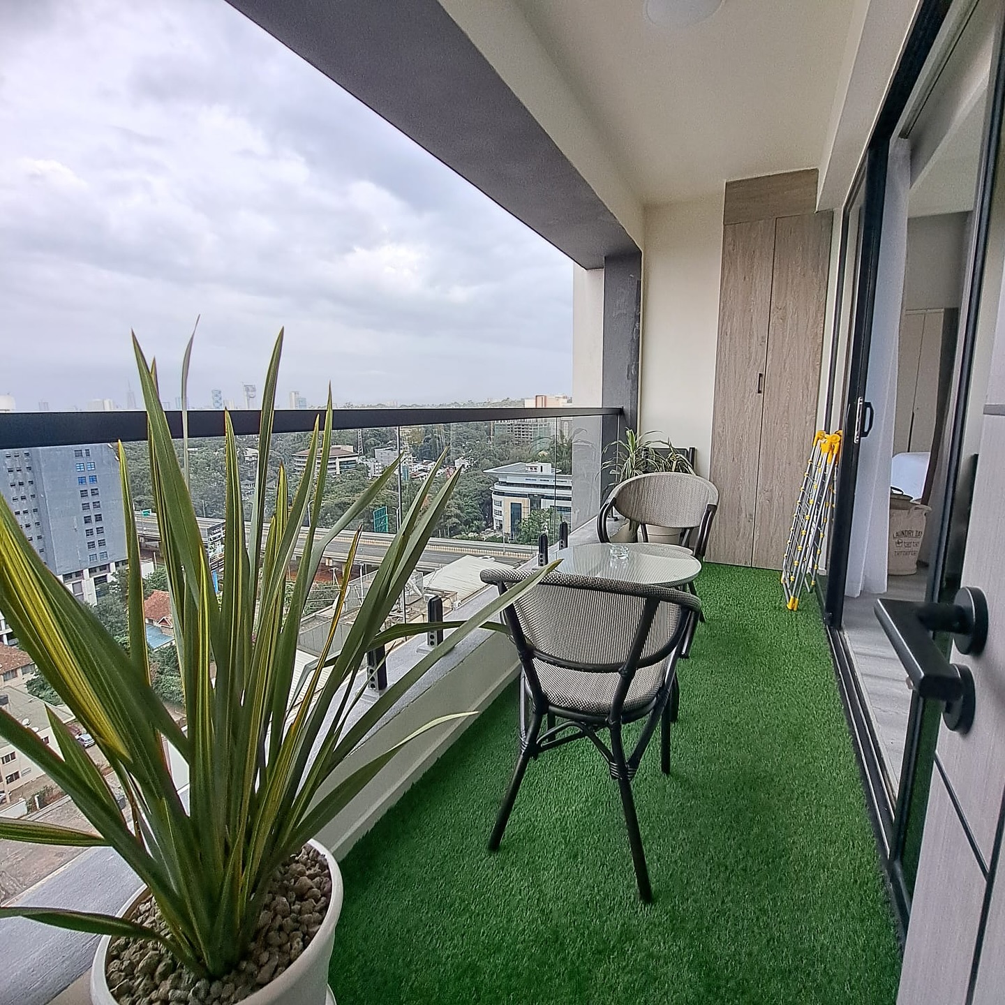 Fully furnished 2 bedroom apartments to let in Westlands