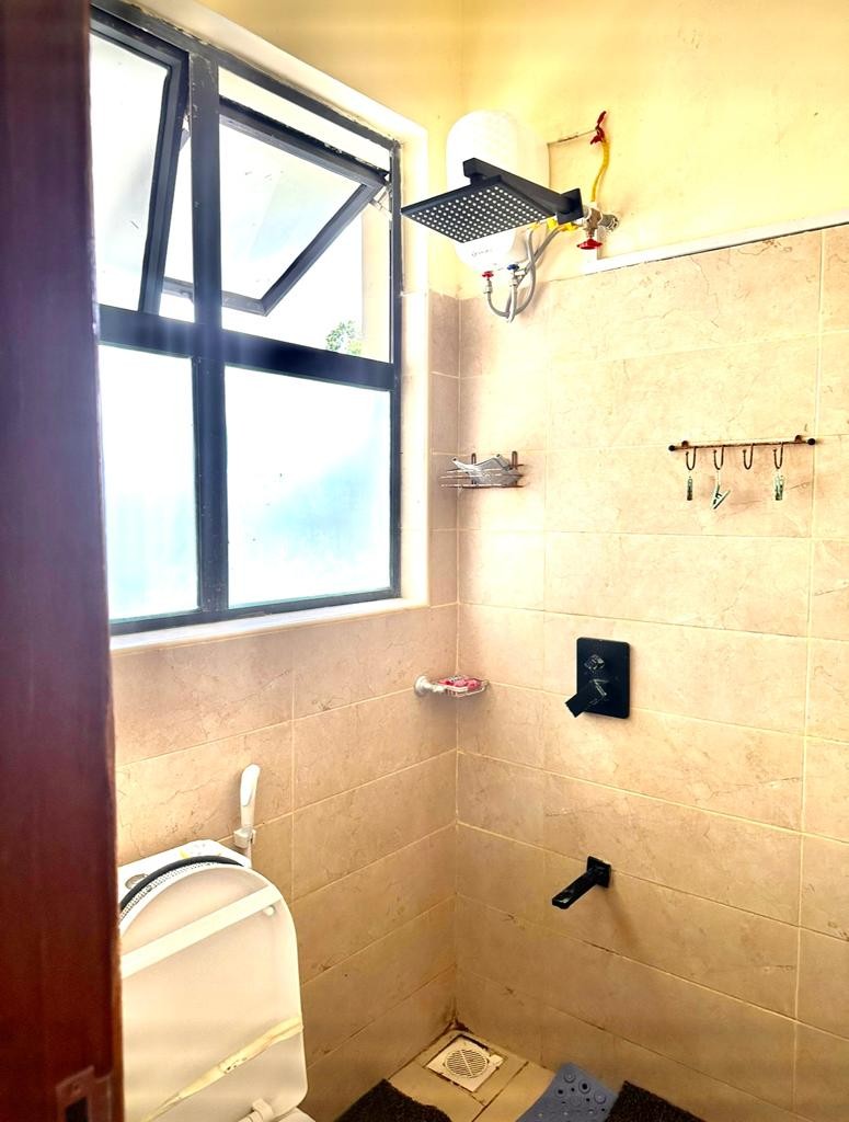 Fully Furnished 3 Bedroom Apartment For Sale in Nyali Image