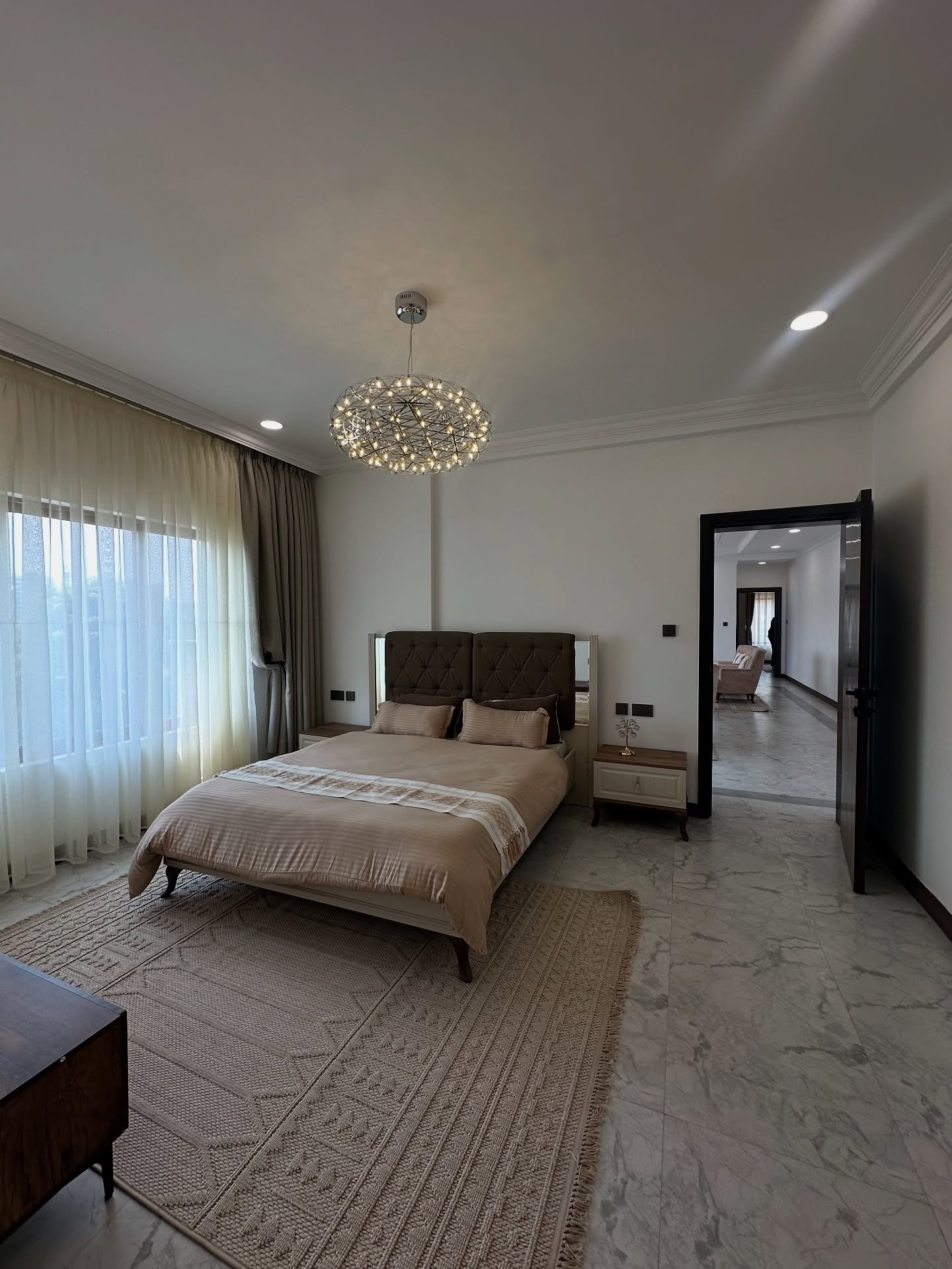 Fully furnished 3 bedroom plus dsq apartments for sale in Kileleshwa Image