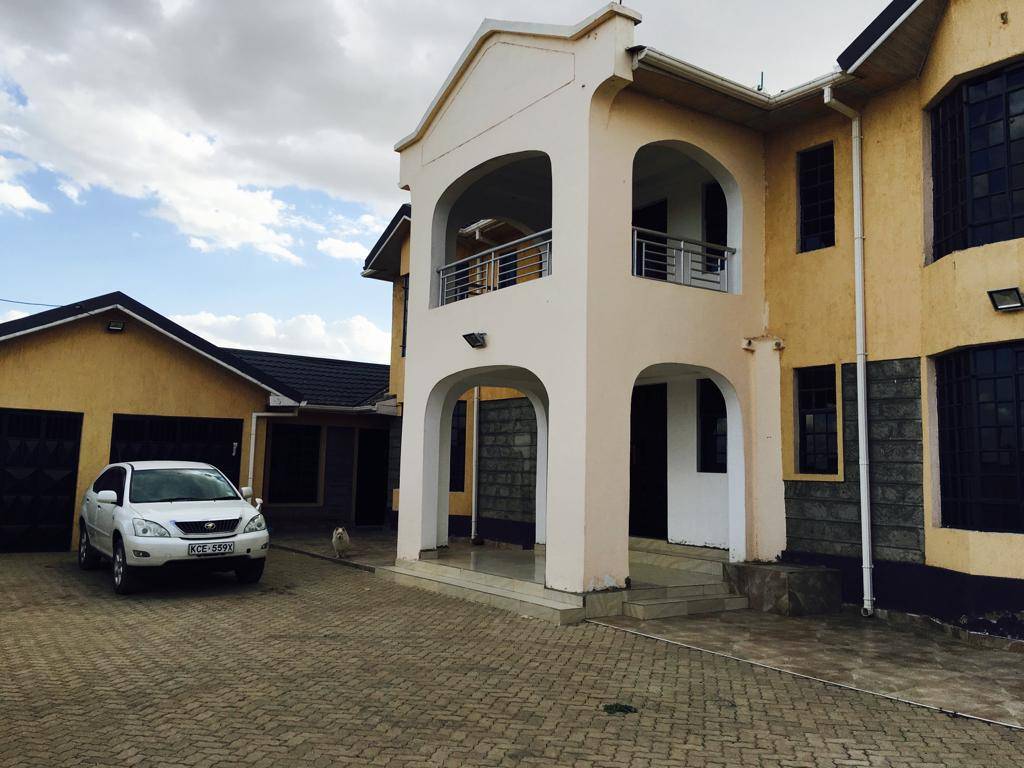 Fully furnished maisonette for sale in Syokimau.