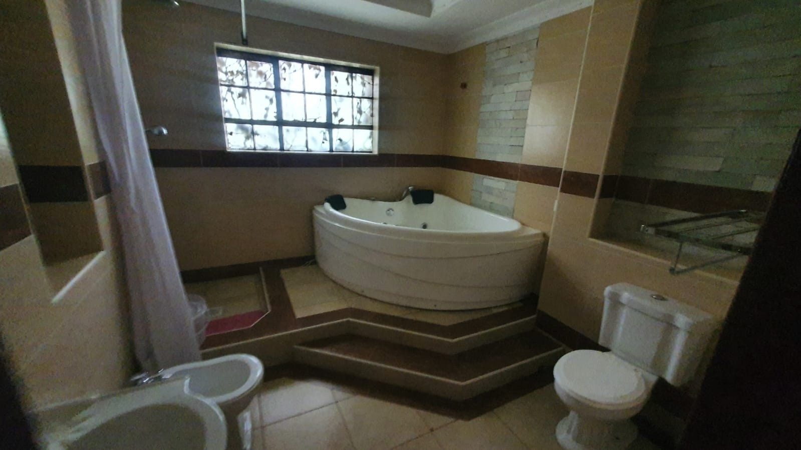FULLY FURNISHED & SERVICED 5 BEDROOM MAISONETTE TO LET IN KAREN PLAINS Image