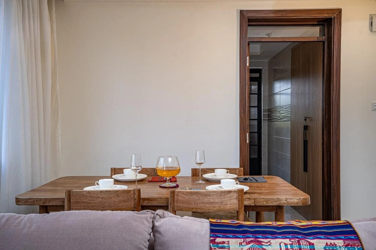 Furnished 2 bedroom Apartment ensuite Image