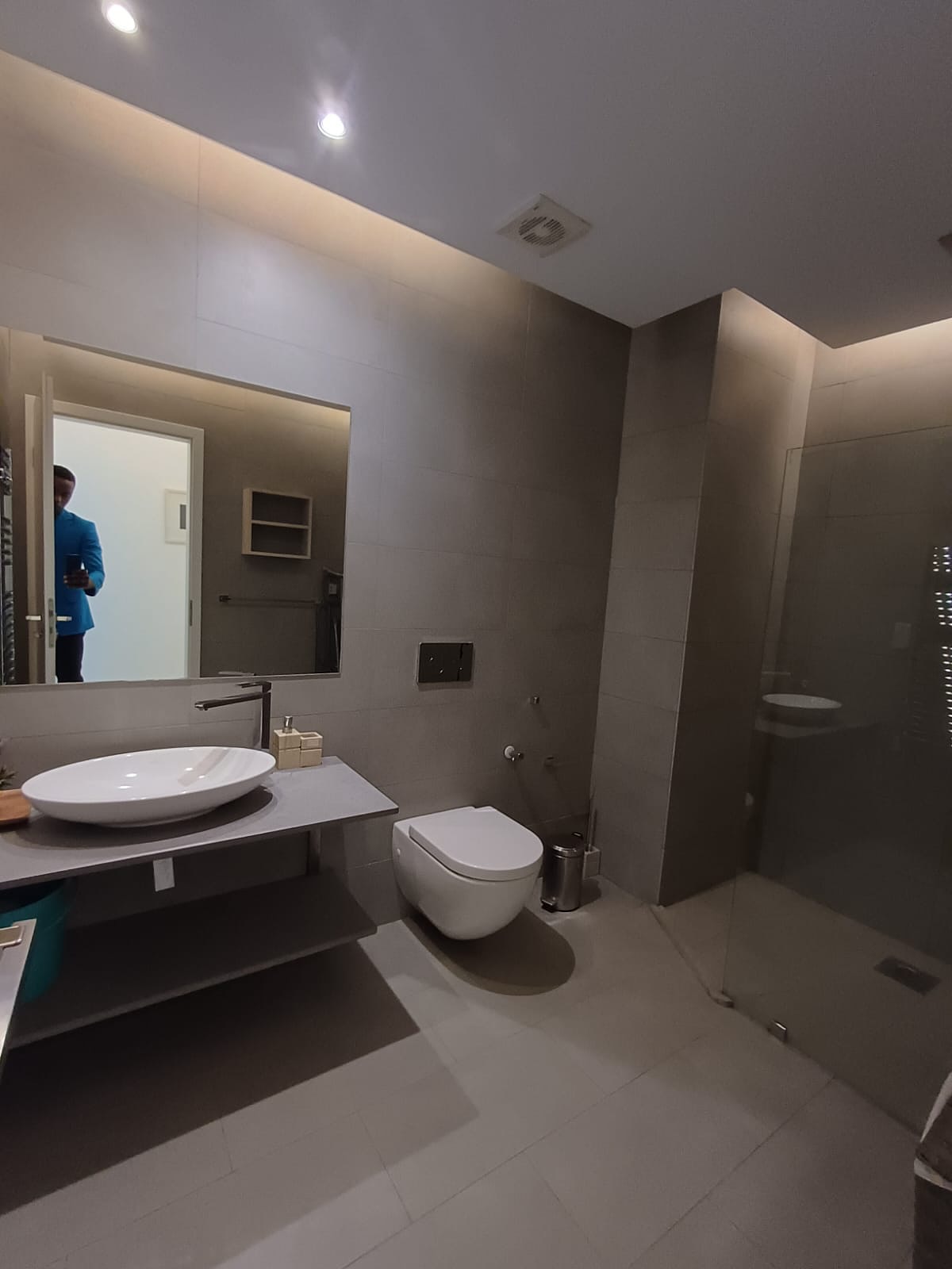 Furnished 2 Bedroom Apartment to Let in Westlands Image