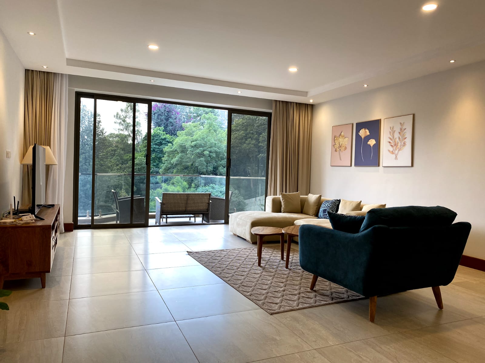 Furnished 3 Bed Apartment with En suite In Rhapta Rd, Westlands.