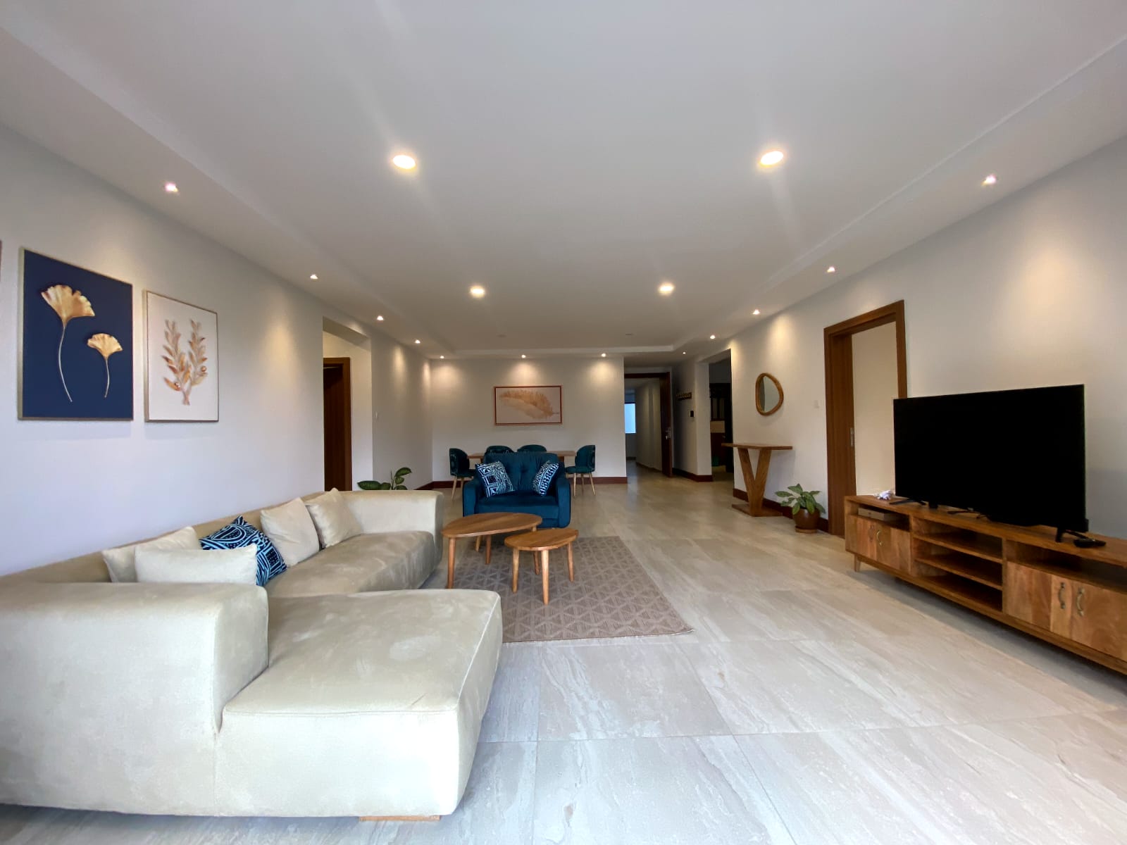 Furnished 3 Bedroom Apartment Ensuite To Let in Westlands
