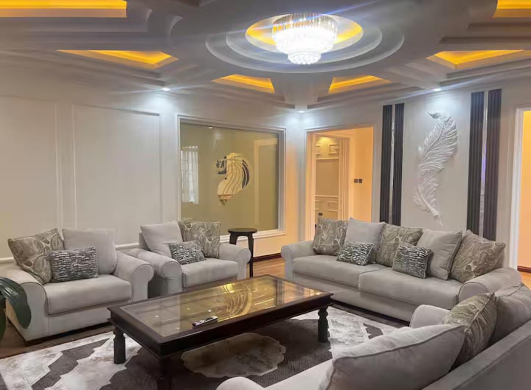 Furnished 4 bedroom maisonette Plus DSQ to let in Runda
