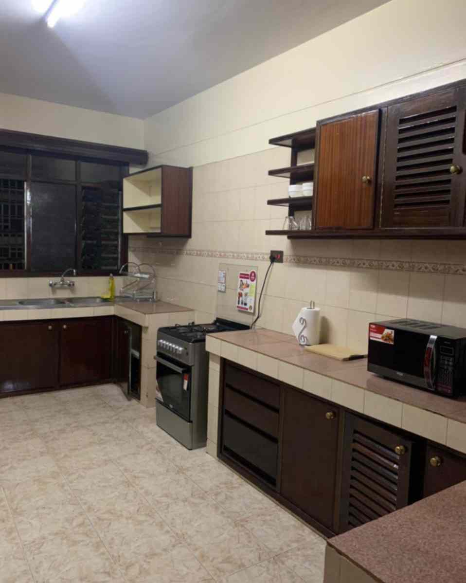 Fully furnished 4 bedroom apartment for rent in Westlands