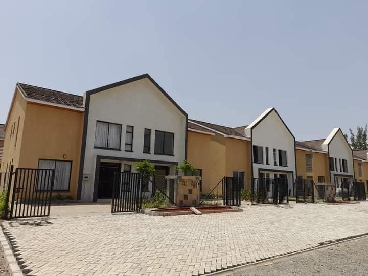 4 bedroom townhouses for sale in Syokimau