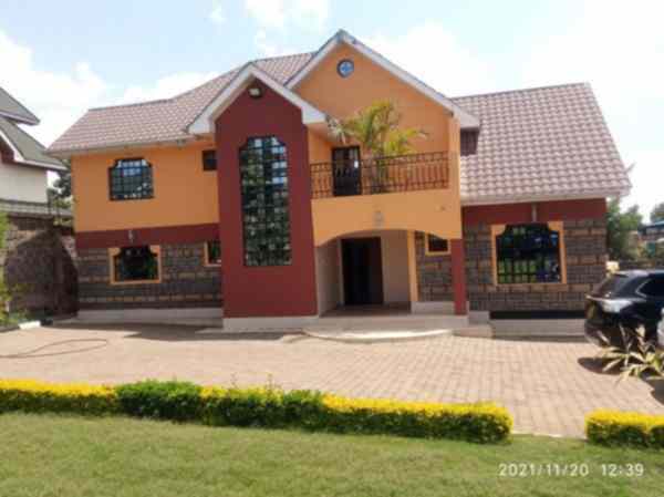 4 bedroom gated community own compound mansion for sale in Kerarapon