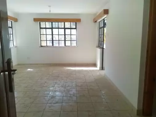 3 bedroom apartments in a gated community for sale in Athi River Mutongoni street Image