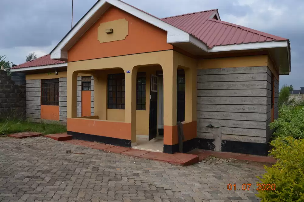 3 bedroom bungalow for sale along Kimunyu Kenyatta road Image