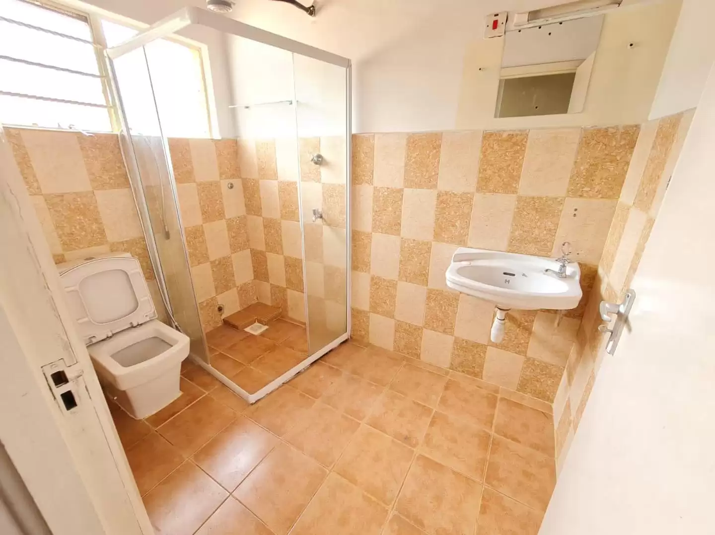 3 bedroom modern townhouse to let in Kilimani Image