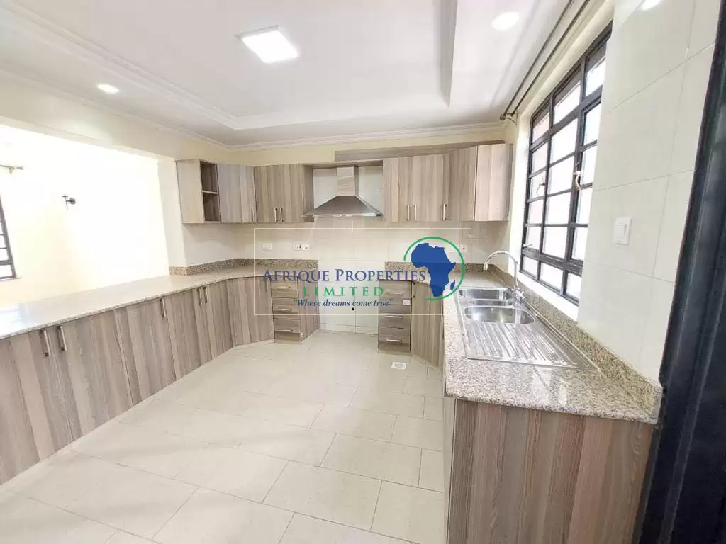 4 bedroom mansion with dsq for rent in Ruiru Kamakis Image