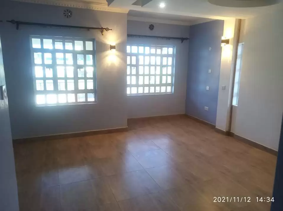 4 bedroom own compound mansion for rent along Kenyatta road Thika road Image