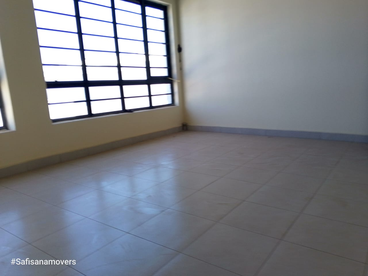 GODOWNS /WAREHOUSE FOR  RENT RUAI Eastern Bypass Image