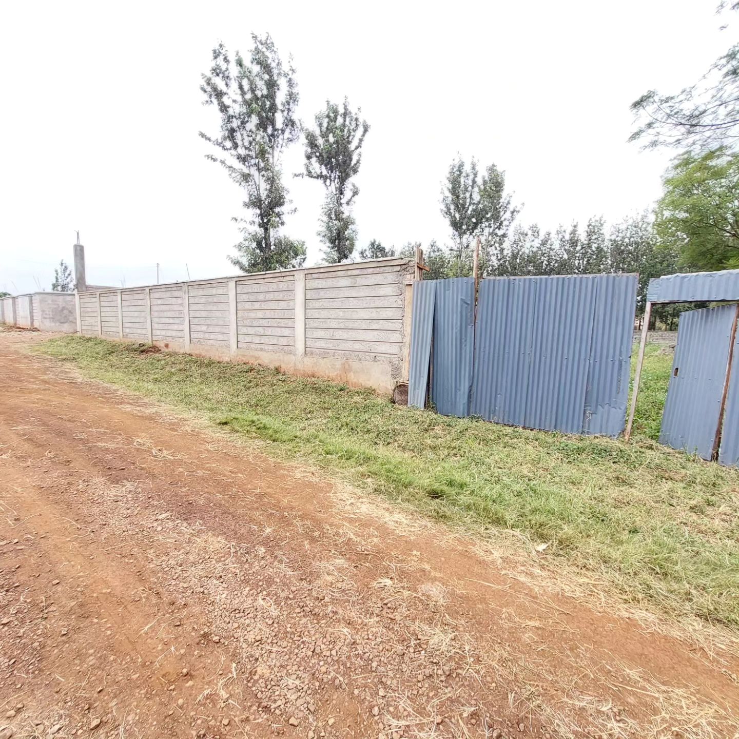 Half acre plot for sale in Kiukenda estate.