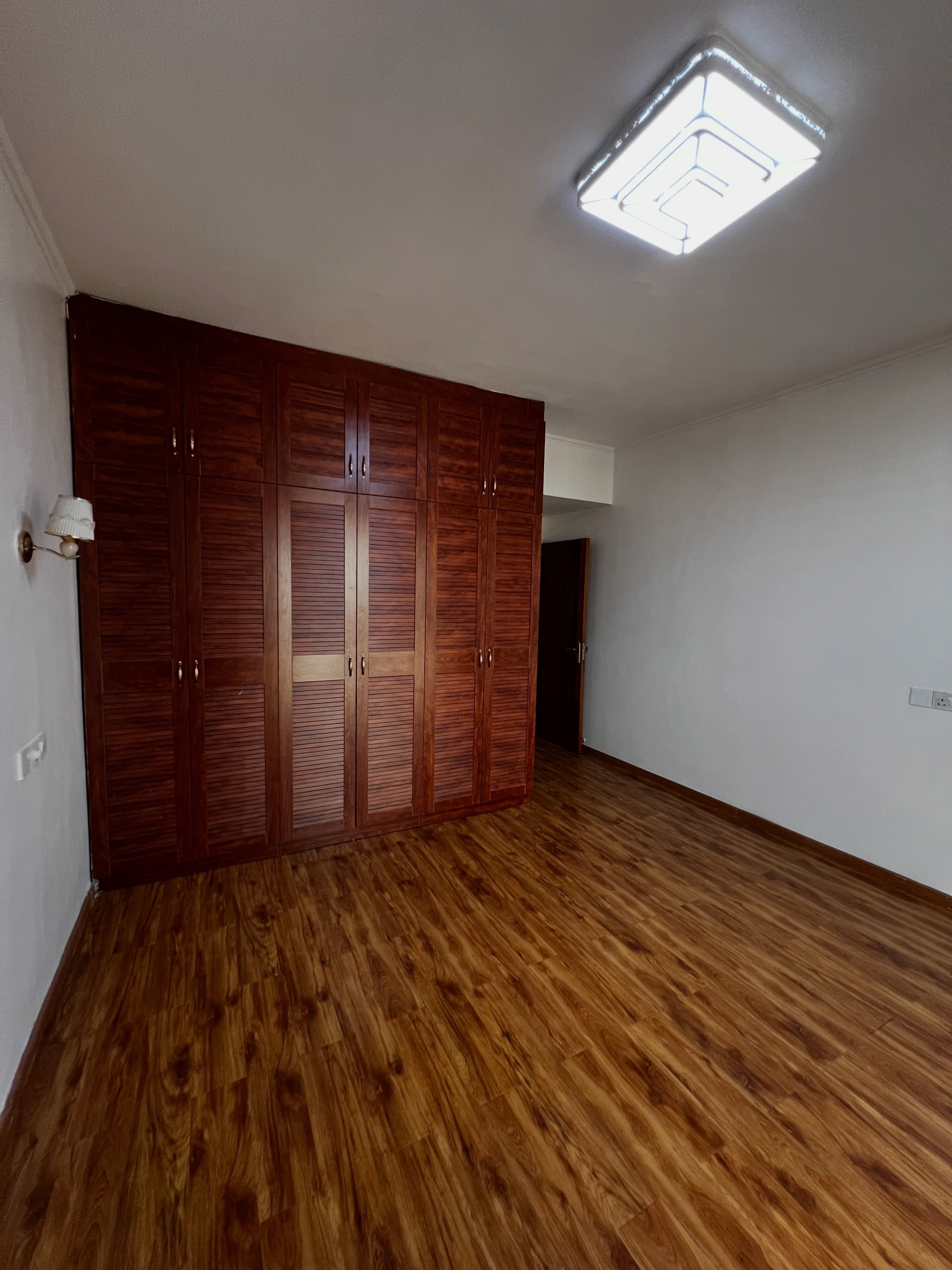 High end 2 bedroom All ensuite apartment to let in Kilimani