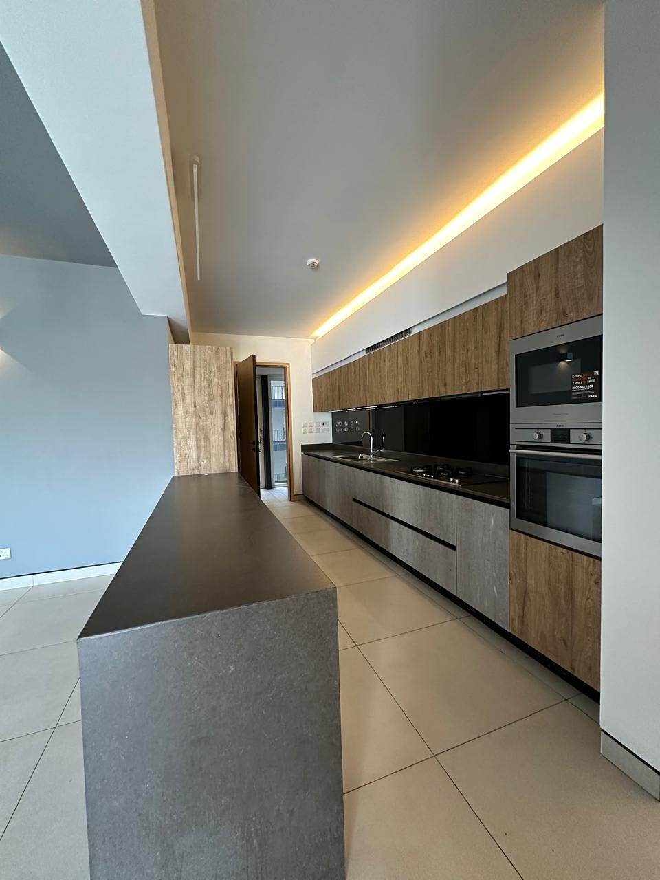 High end 3 bedroom plus dsq apartment in Kilimani off Dennis prit Image