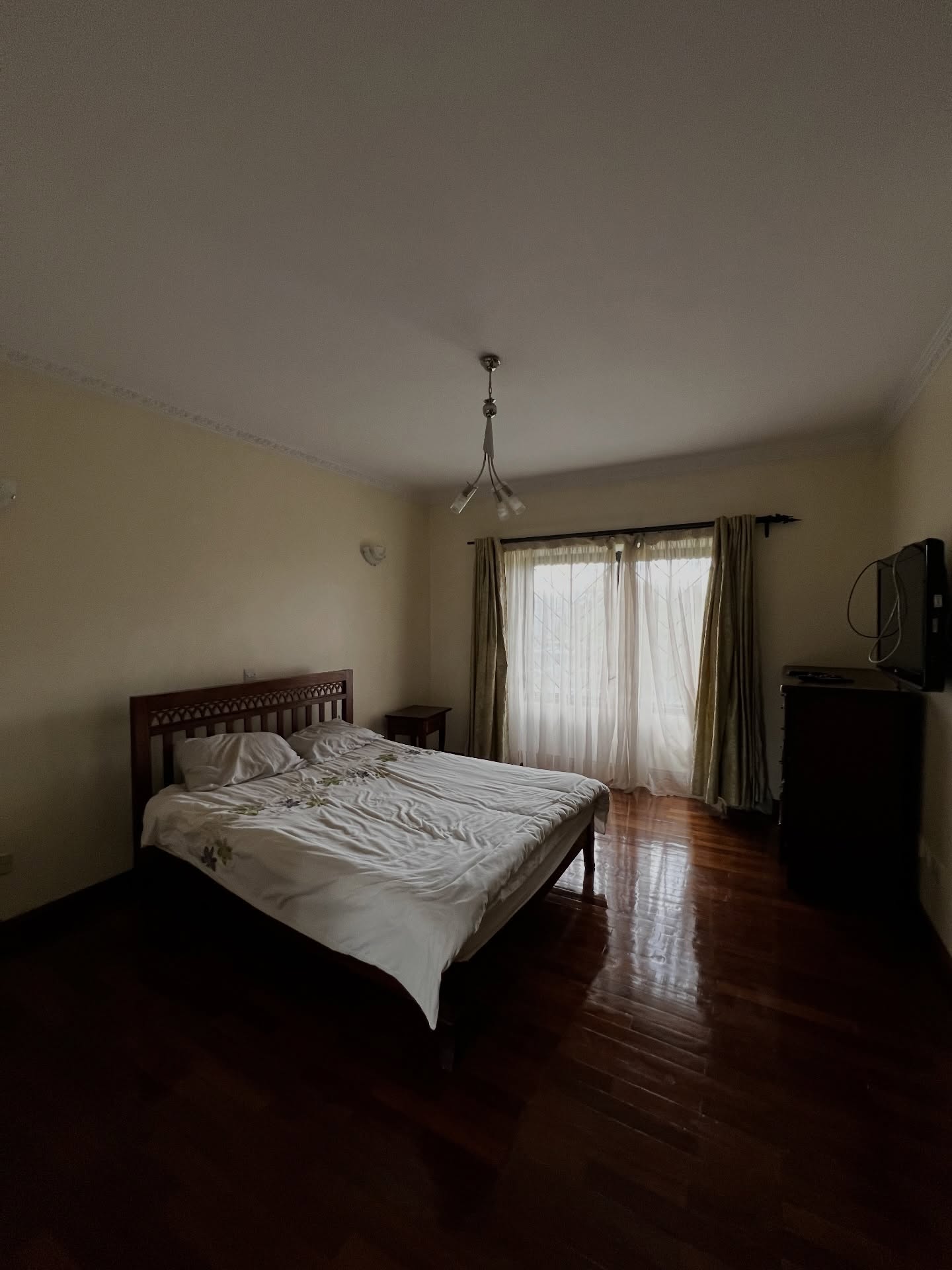 Homely 3 bedrooms with sq all ensuite apartment for sale in the leafy suburbs of lavington. Image