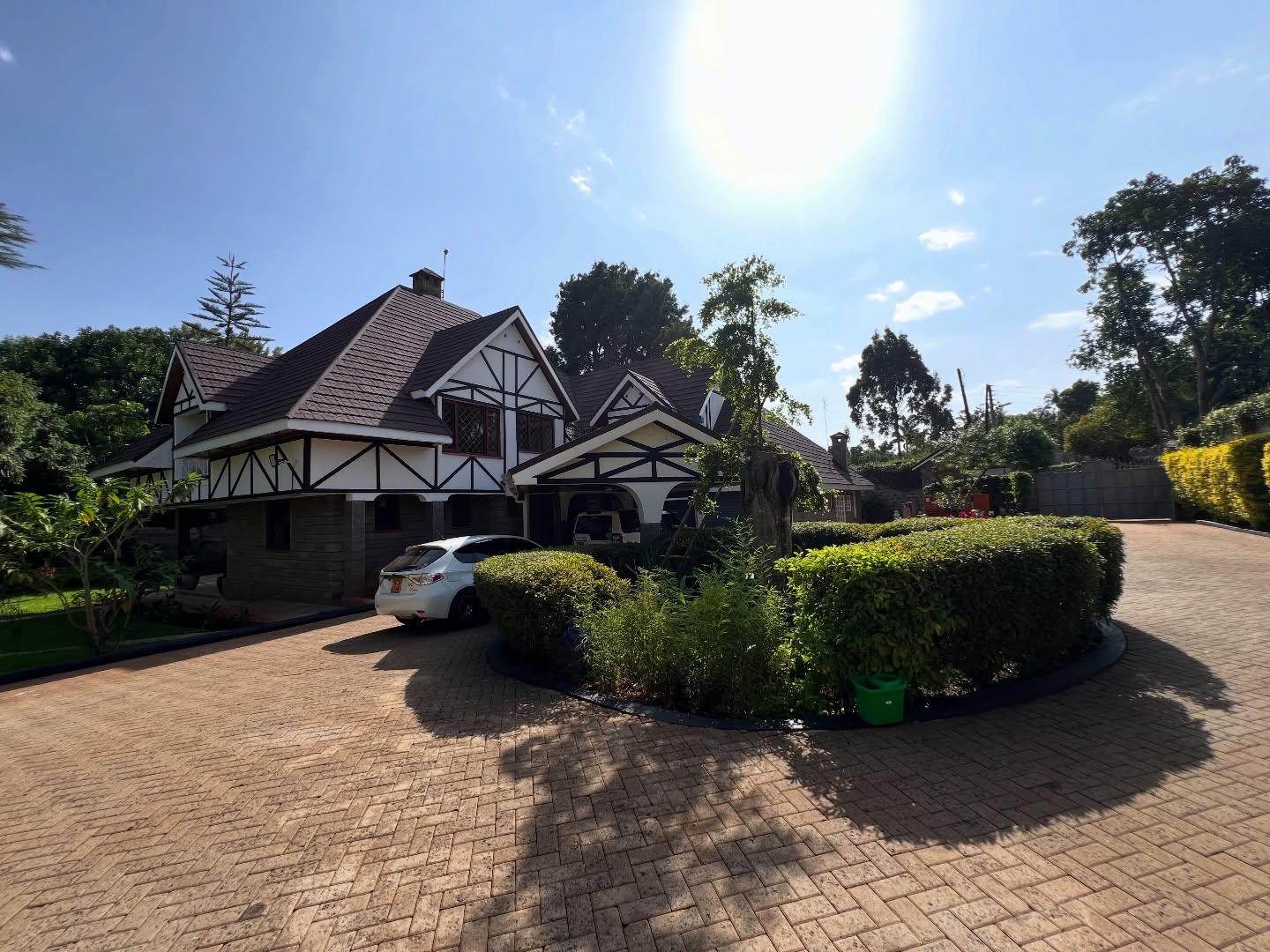 Homely 4 bedroom plus 2 dsq maisonette to let in Runda Image