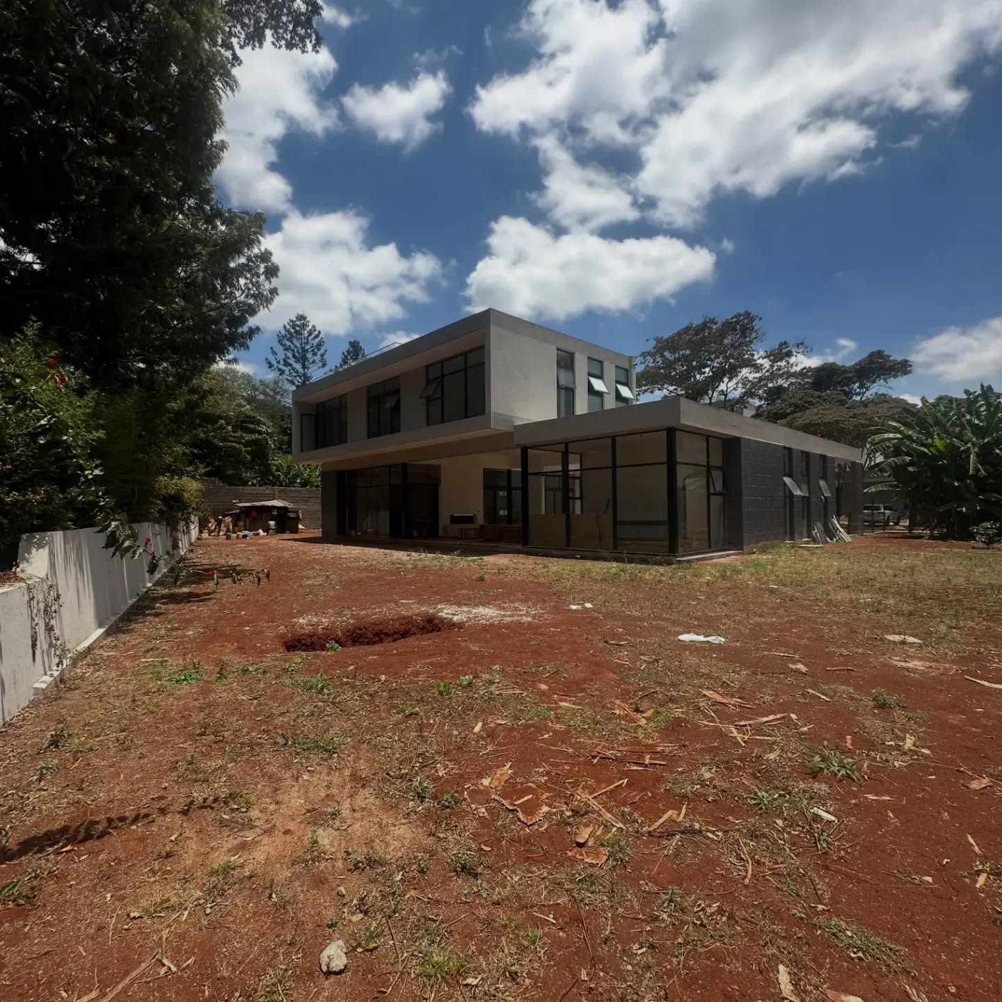 Homely & Beautiful 5-Bedroom Villas for Sale in karen Image