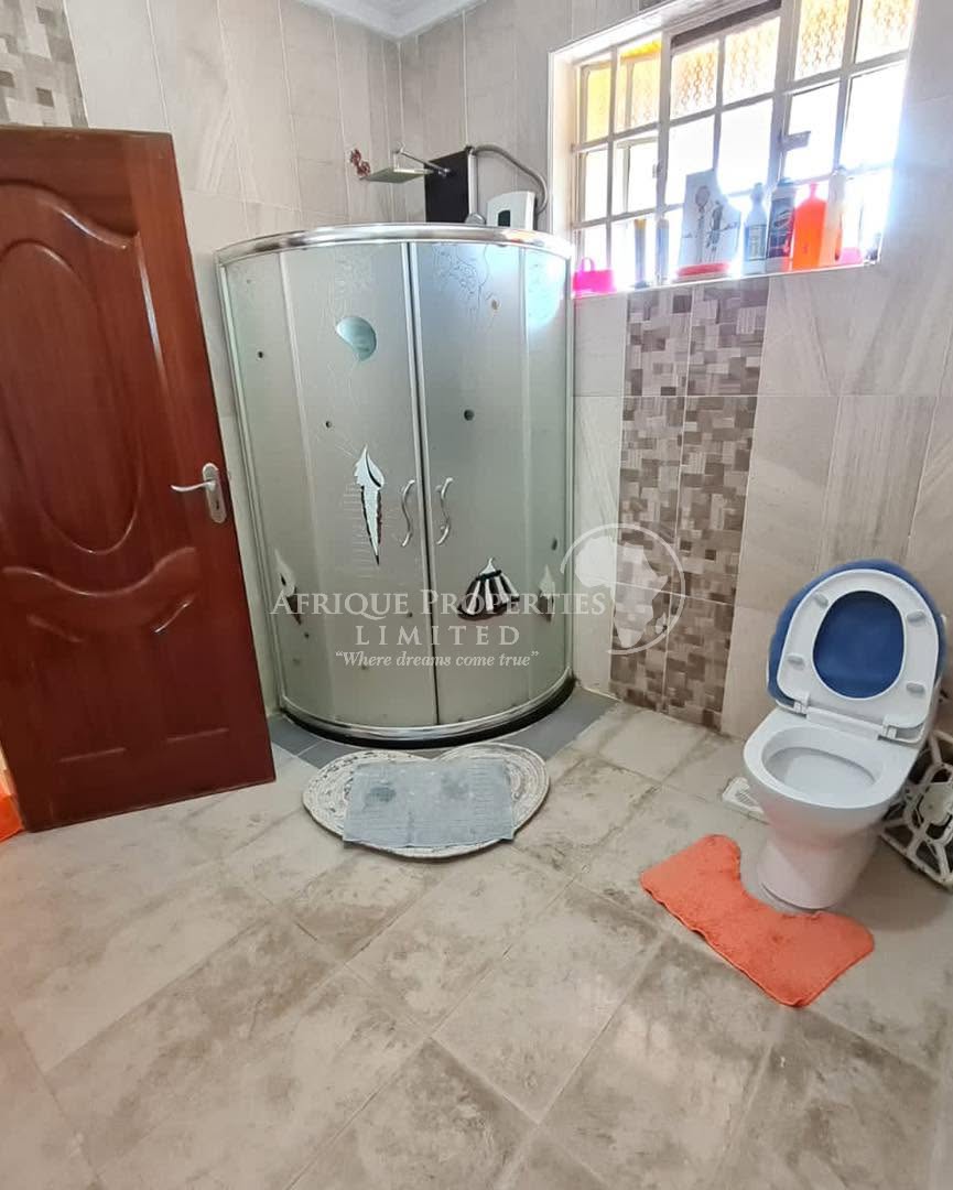 𝐔𝐥𝐭𝐫𝐚-𝐌𝐨𝐝𝐞𝐫𝐧 𝟓 𝐁𝐞𝐝𝐫𝐨𝐨𝐦 𝐓𝐨𝐰𝐧𝐡𝐨𝐮𝐬𝐞 𝐟𝐨𝐫 𝐒𝐚𝐥𝐞 in Donholm Estate Image