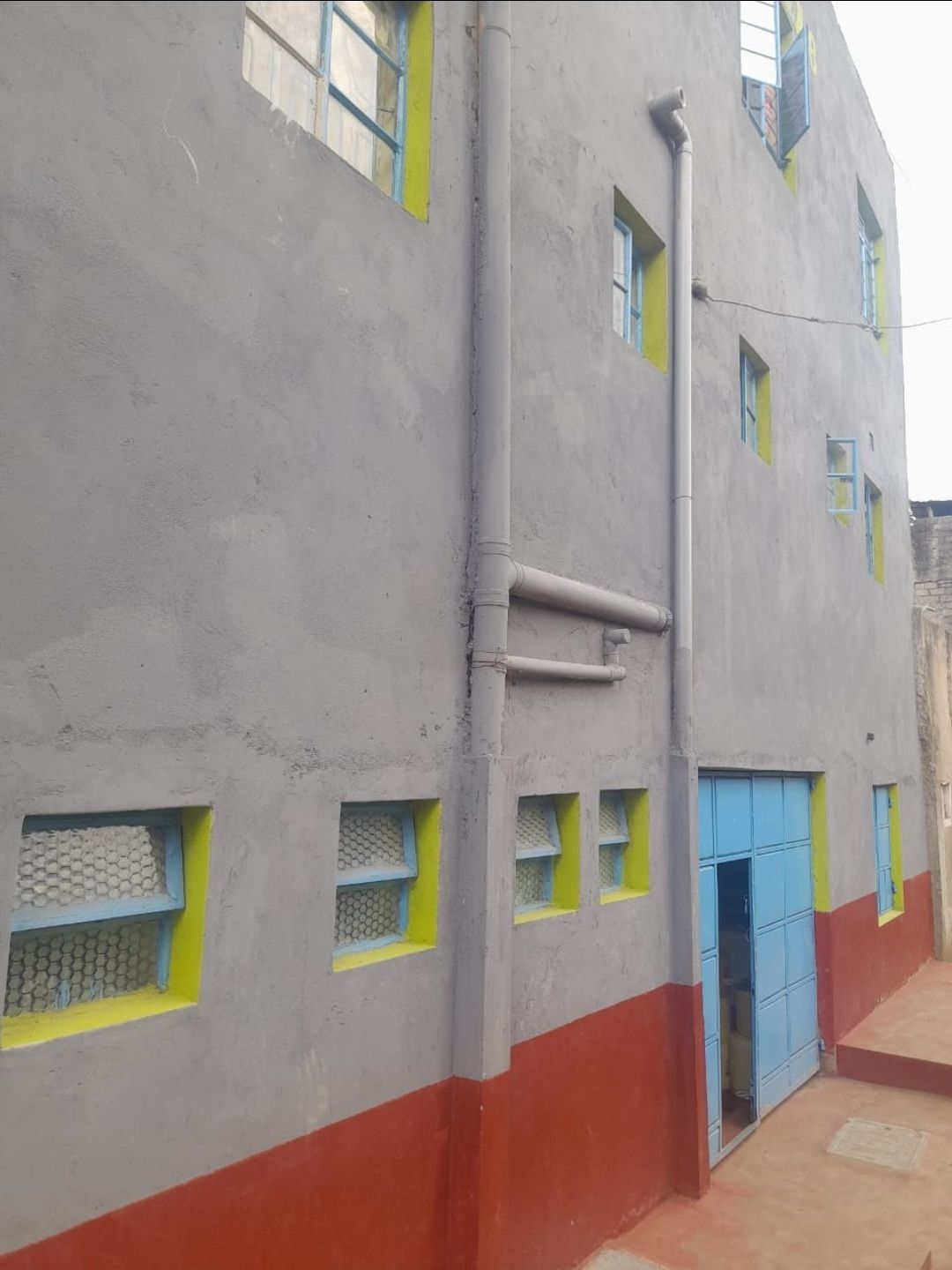 INCOME-GENERATING BLOCK FOR SALE IN GITHURAI, KIAMBU COUNTY Image
