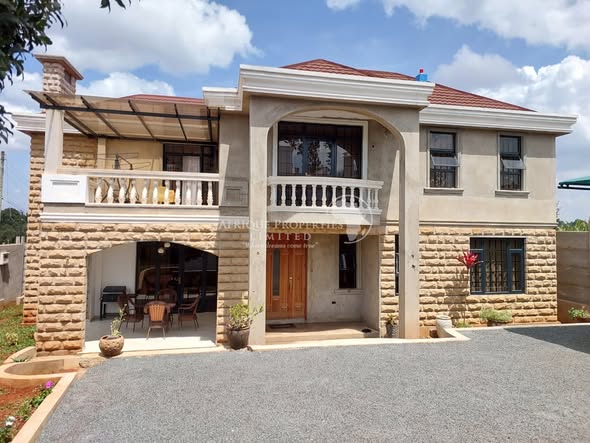 𝐌𝐚𝐠𝐧𝐢𝐟𝐢𝐜𝐞𝐧𝐭 𝟒 𝐁𝐞𝐝𝐫𝐨𝐨𝐦 𝐀𝐥𝐥-𝐄𝐧𝐒𝐮𝐢𝐭𝐞 𝐌𝐚isonette 𝐰𝐢𝐭𝐡 𝟐 𝐃𝐒𝐐𝐬 For Sale 𝐨𝐧 𝐊𝐢𝐚𝐦𝐛𝐮 𝐑𝐨𝐚𝐝