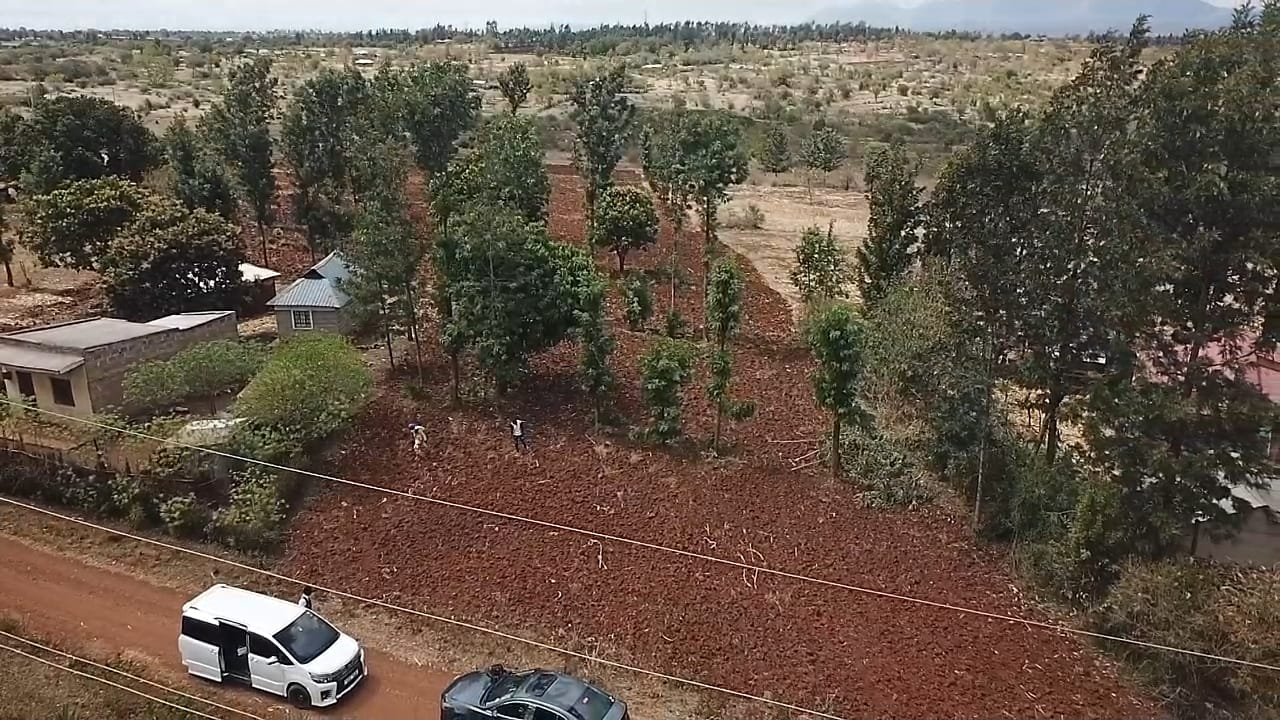 50 by 100 plot for sale in Mwea