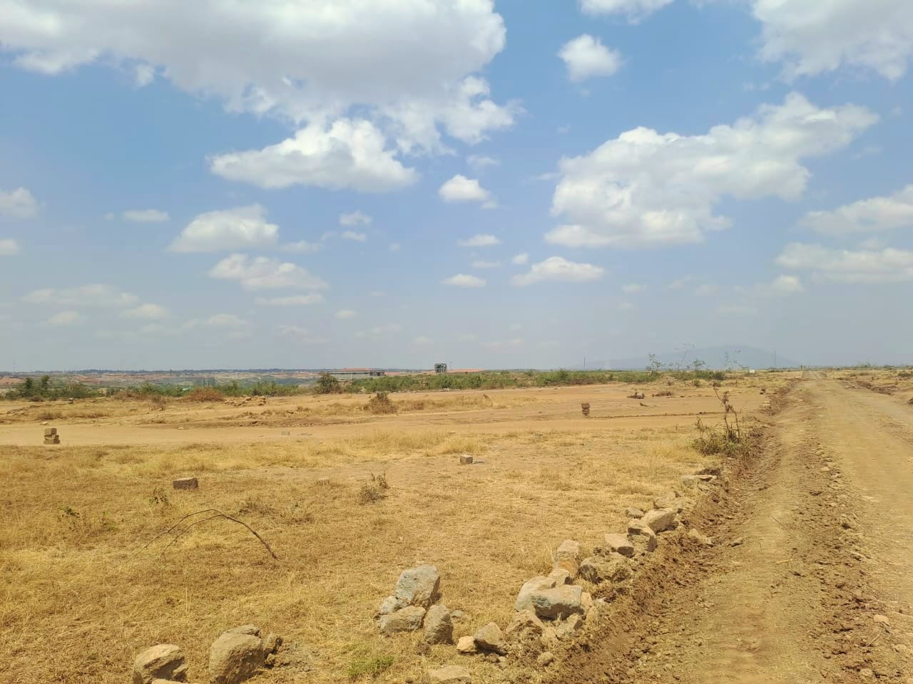 JUJA CREEK - 50 by 100 plots for sale - JUJA