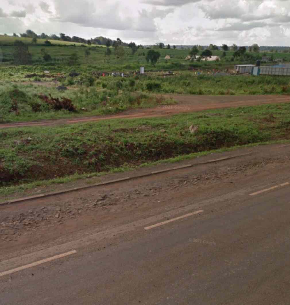 0.75 acre plot for lease along Kiambu road