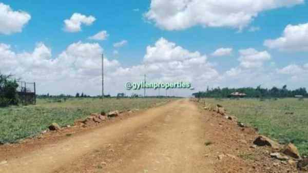 1 acre land for sale in Mwalimu farm Ruiru