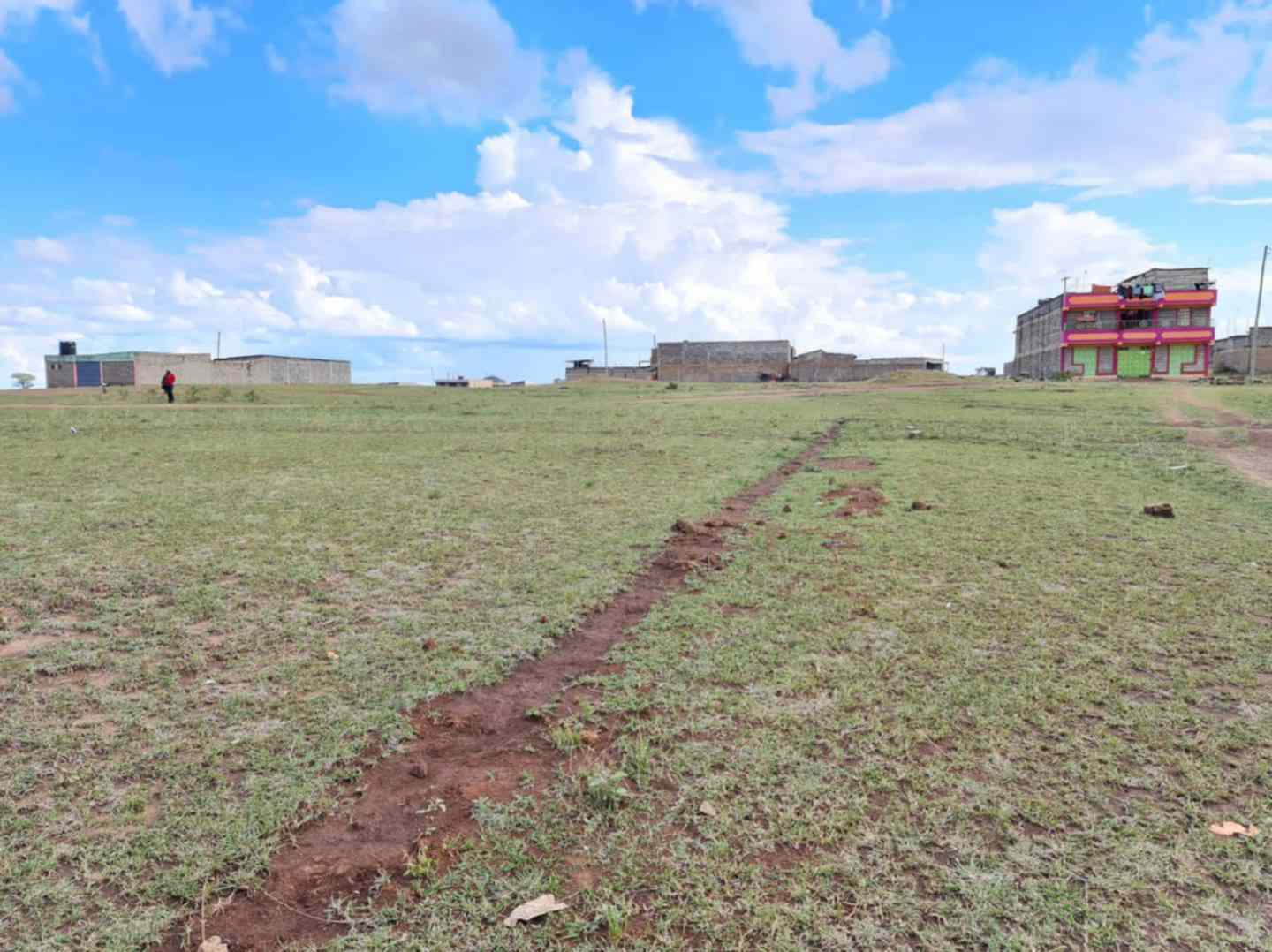 30 by 60 plot for sale in Witheithie Thika road
