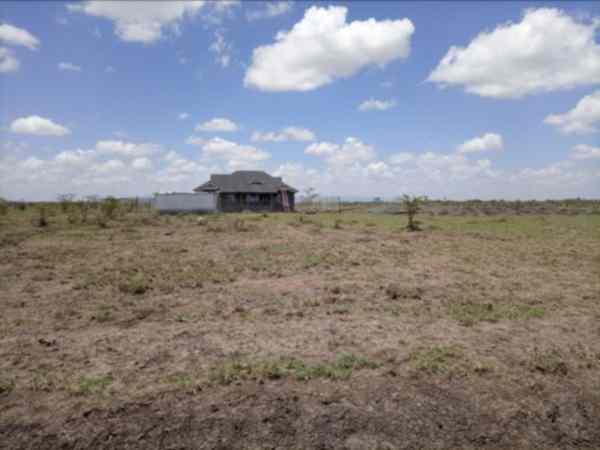 50 by 100 plots for sale in Ruiru Mwalimu farm