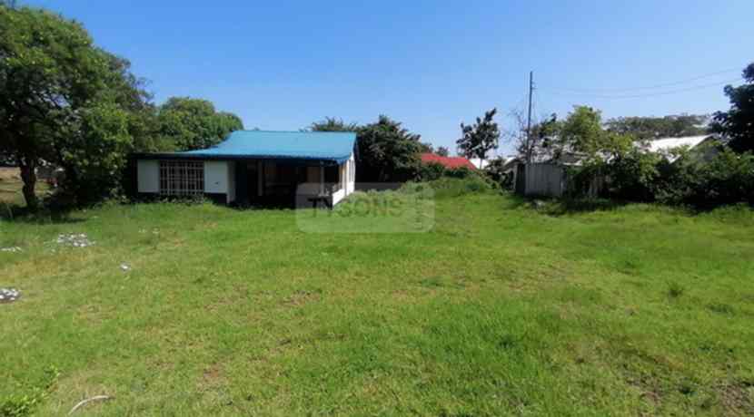 A third acre Land for sale in Kisumu Dunga road